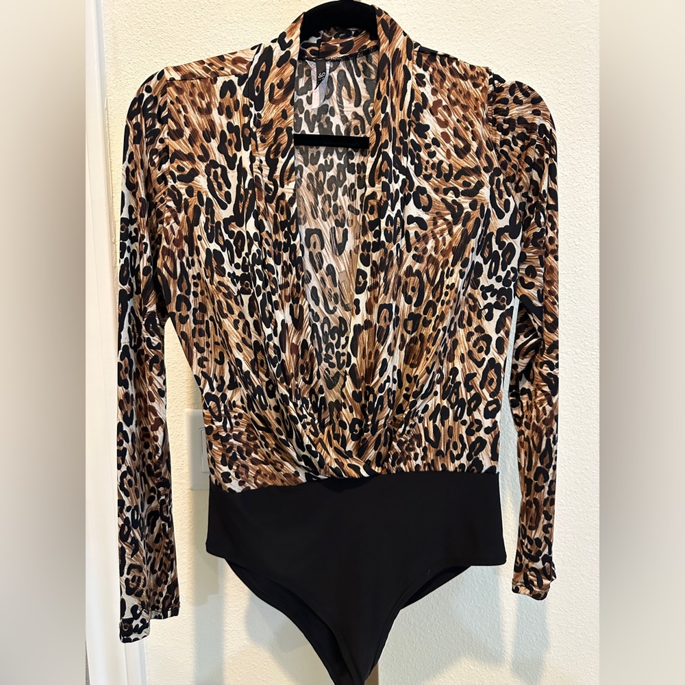 Leopard Print Long Sleeve Flowy Bodysuit Sz L